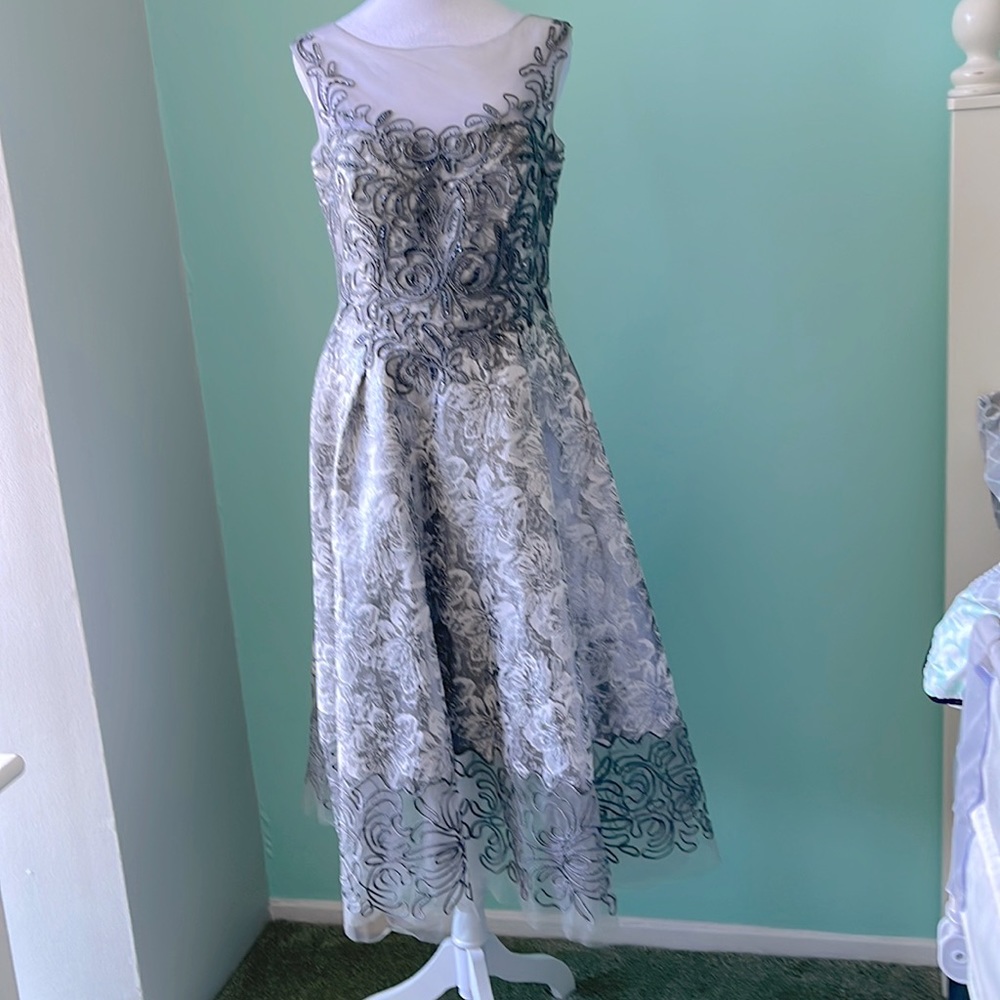 Teri John size 10
